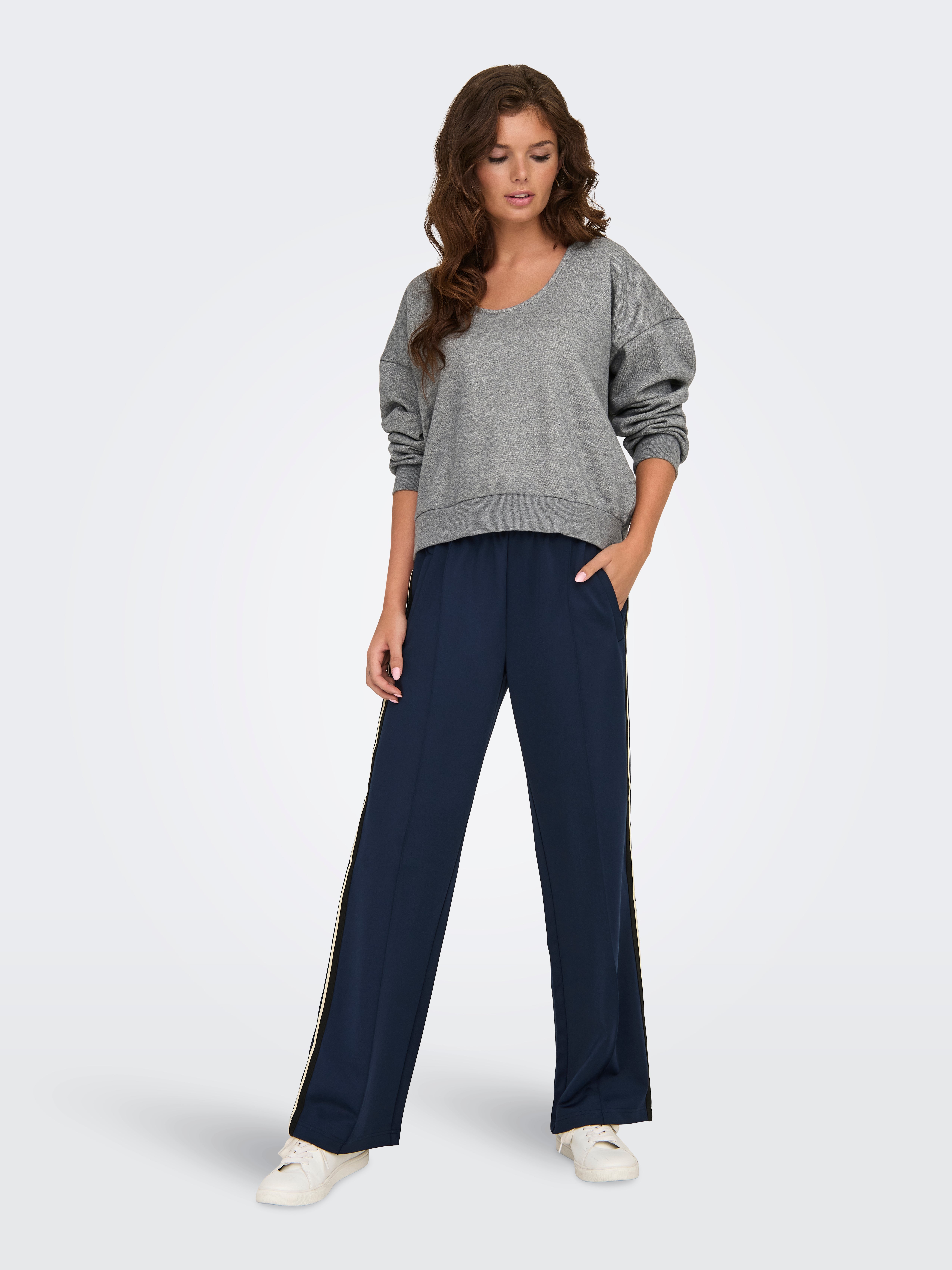 ONLLARI Sweatshirt Medium Grey Melange