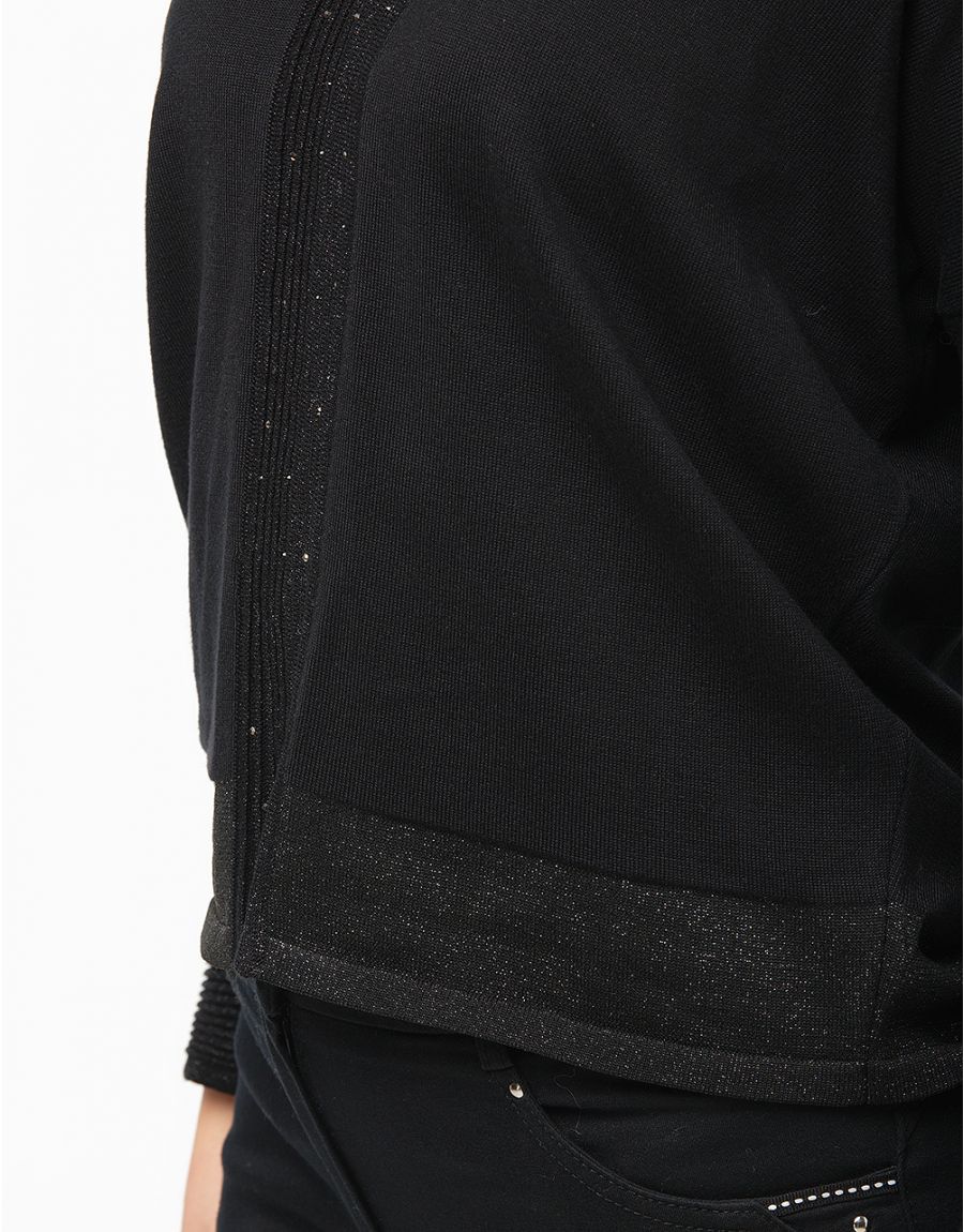 Pull chic noir irisé
