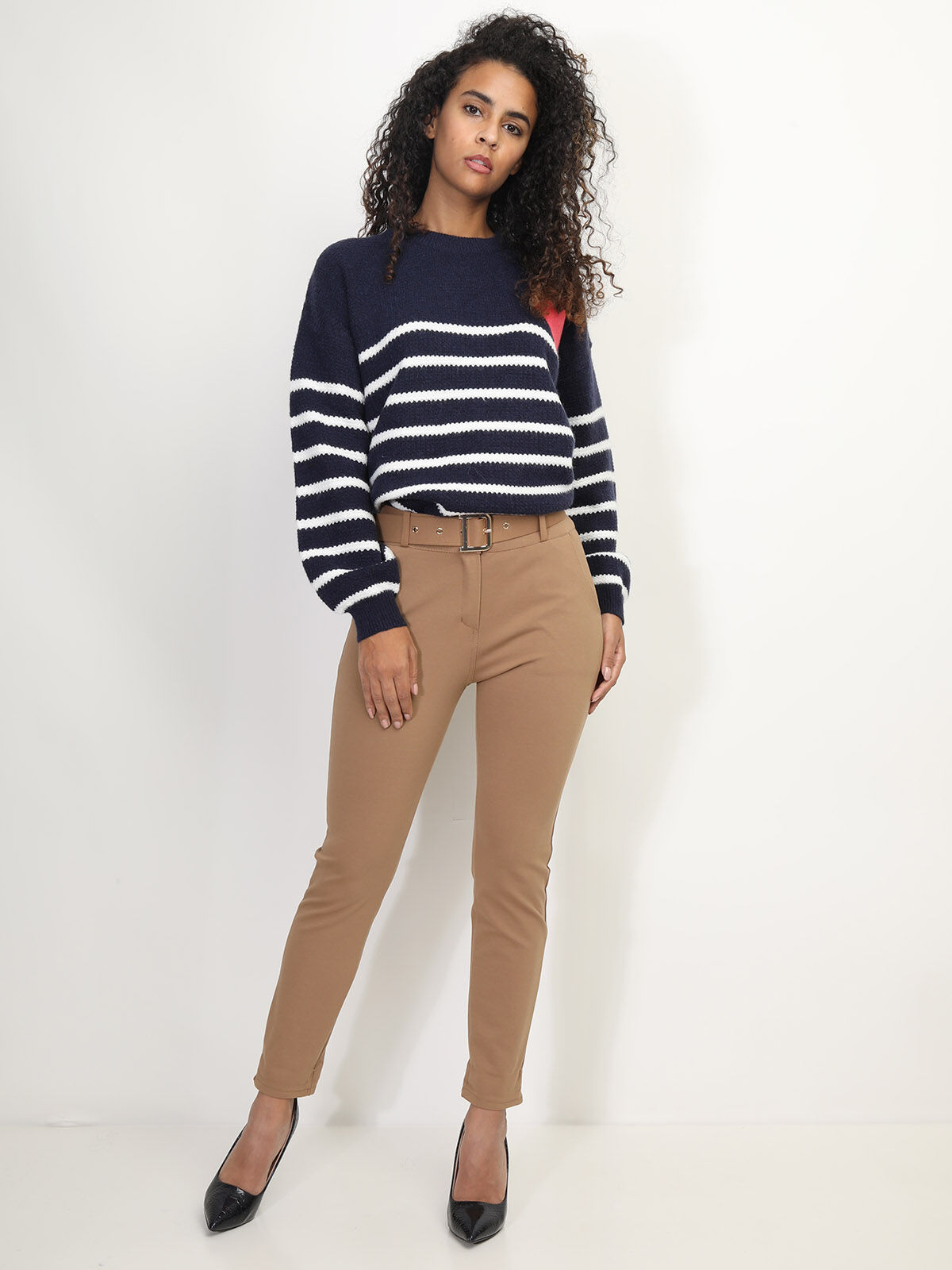 Pantalon classique à ceinture- Camel