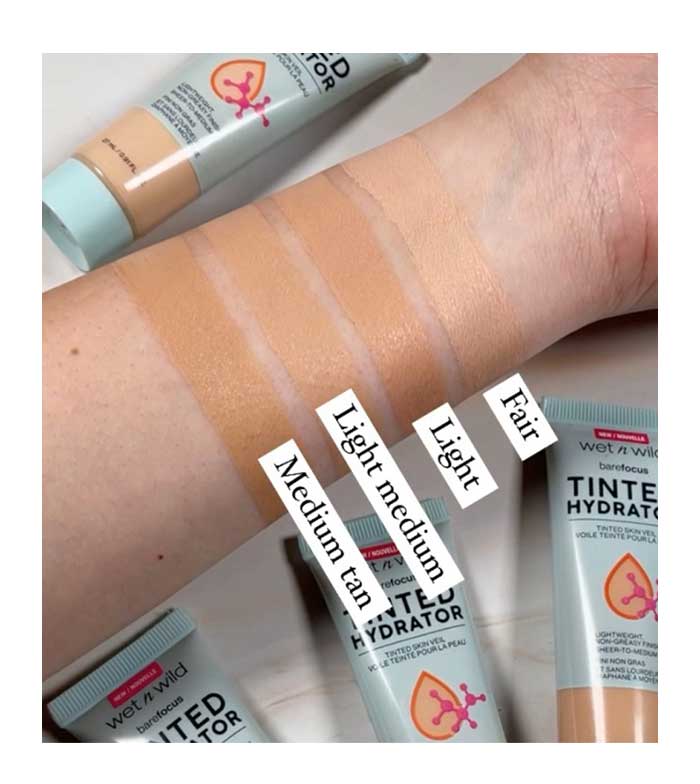 Wet N Wild - Base de maquiagem Bare Focus Tinted Hydrator - Light
