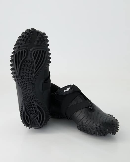 Puma Mostro Perf Sneaker in Schwarz
