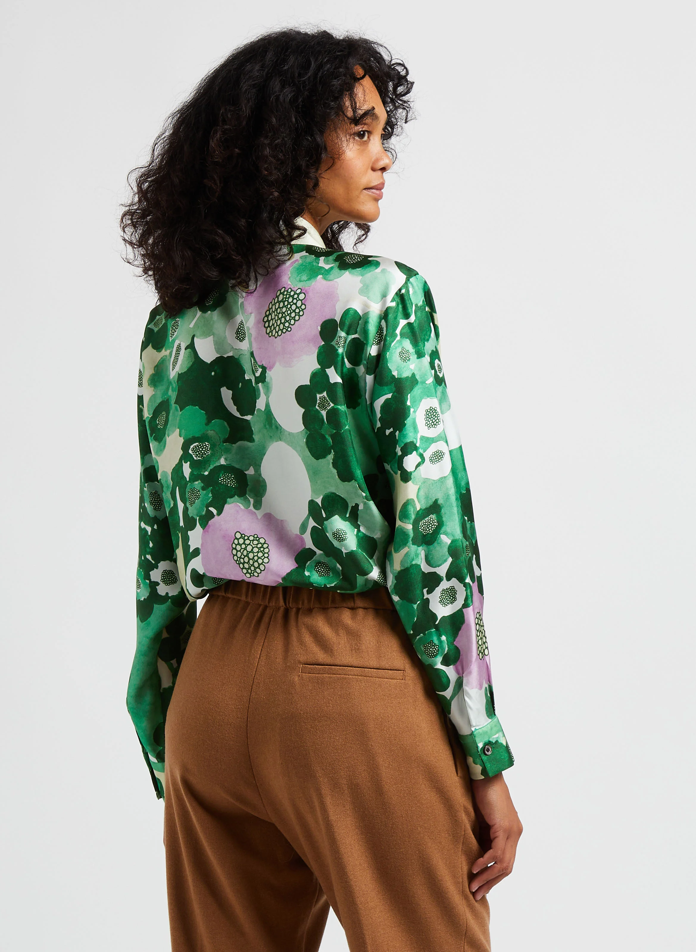 GINA - Chemise col classique imprimé floral en soie | Vert