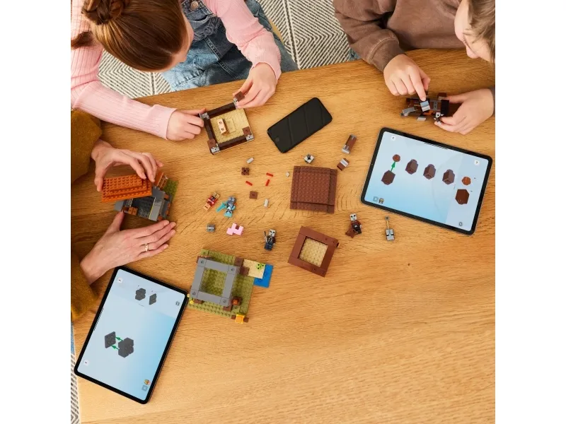 LEGO Minecraft 21278 Røverforposten og ravager