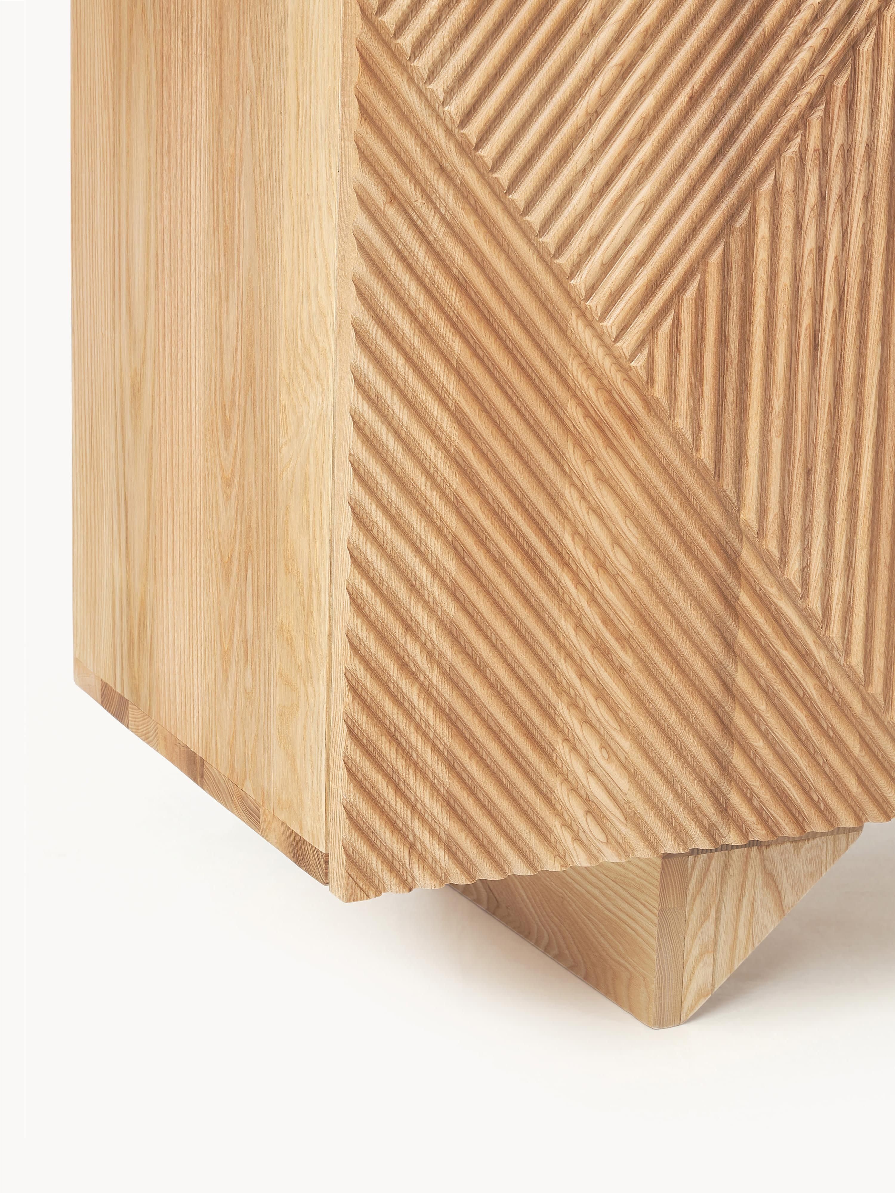 Dressoir Louis van essenhout