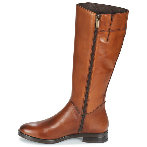 Betty London - JANKA - Camel