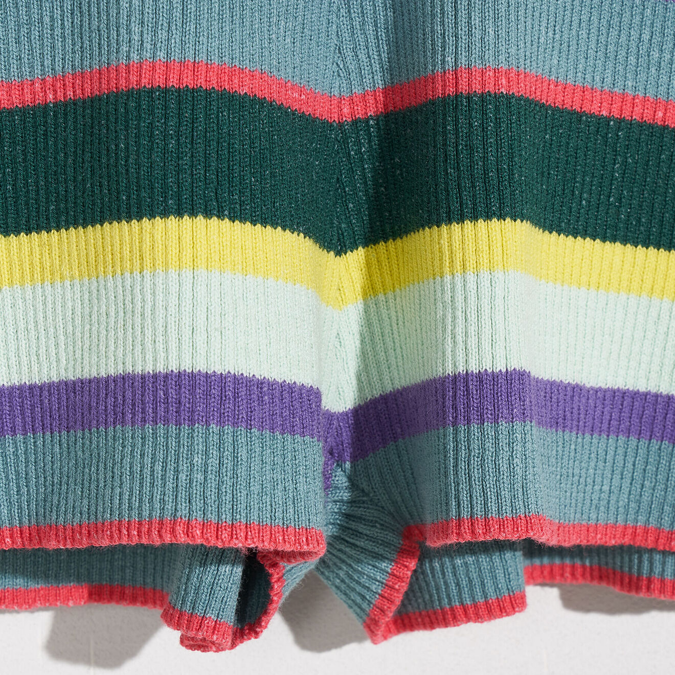 Bellerose Short tricoté Gemin rayé multicolore