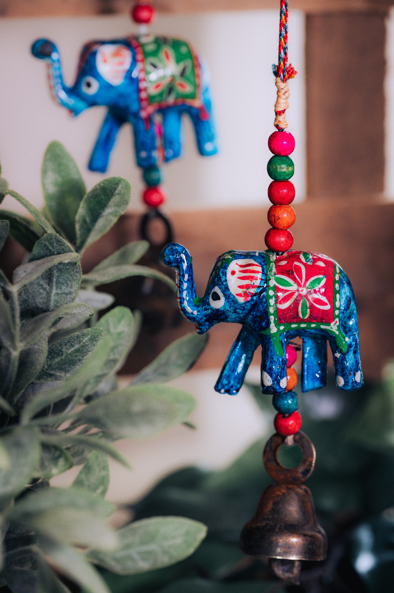Anhänger 'Elefant' blau mit Glocke, H 13 cm, B 5 cm von fischer's lagerhaus