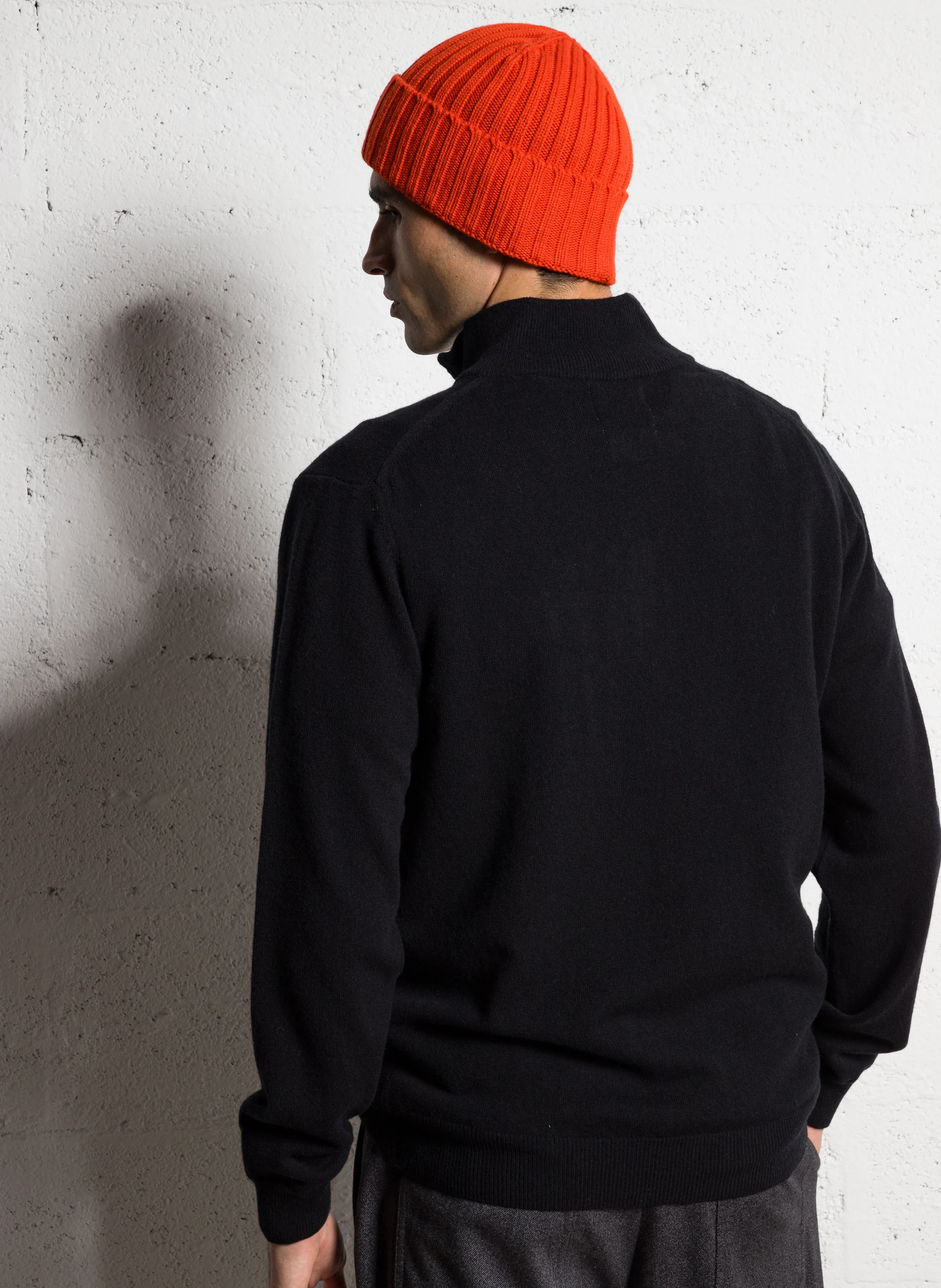 Pull col montant zippé en laine | Noir