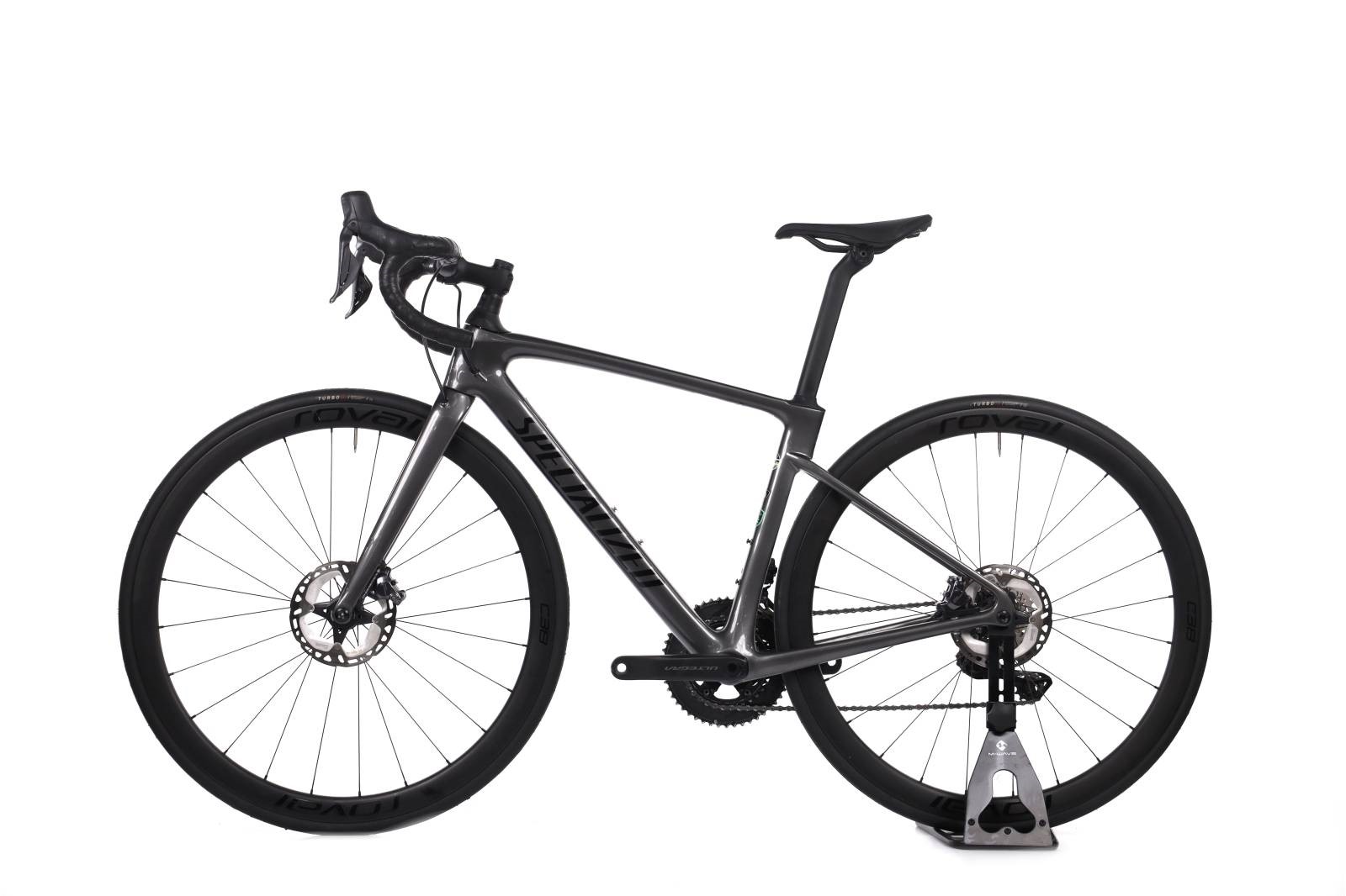 Specialized Roubaix Expert (2022) | Diamond