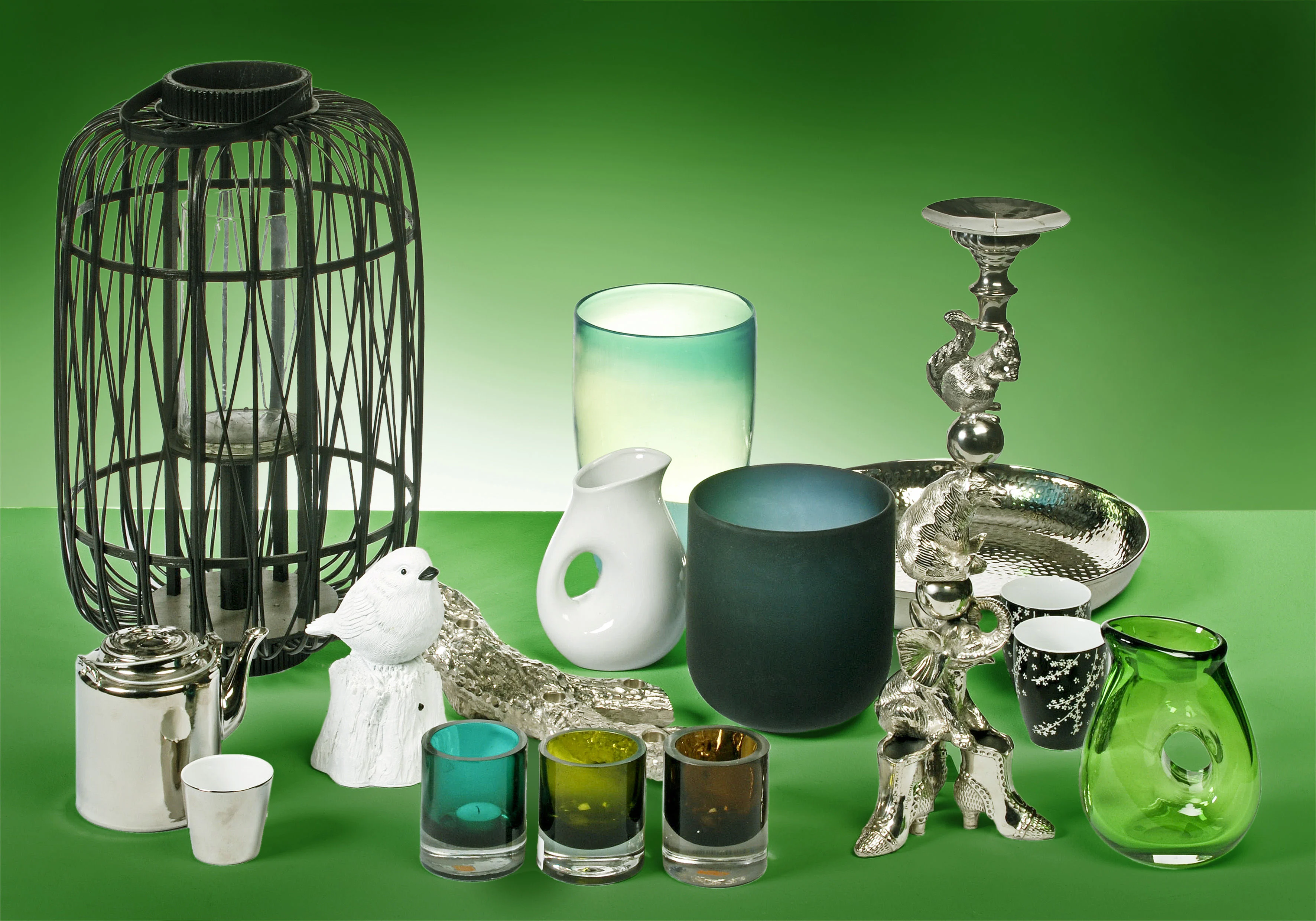 JUG WITH HOLE - Carafe verre | Vert