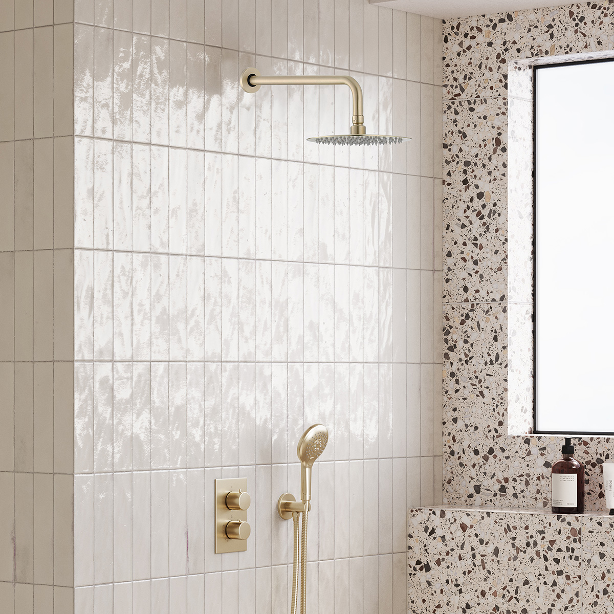 Saniclear Brass inbouw regendouche met 30cm hoofddouche, wandarm en 2 standen handdouche geborsteld messing - mat goud