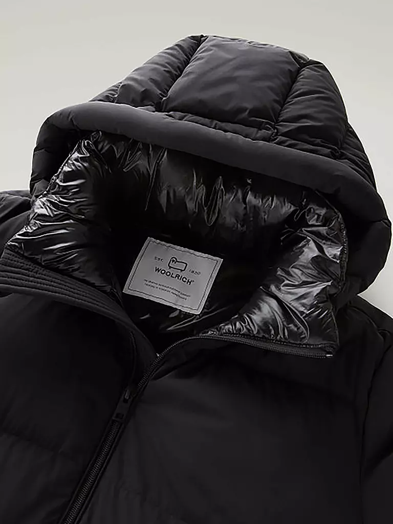 WOOLRICH Daunenjacke SIERRA schwarz