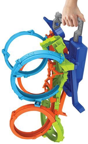 Hot Wheels - 4-Loop Collision - Racebaanset - Inclusief 1 Voertuig - Gemotoriseerd