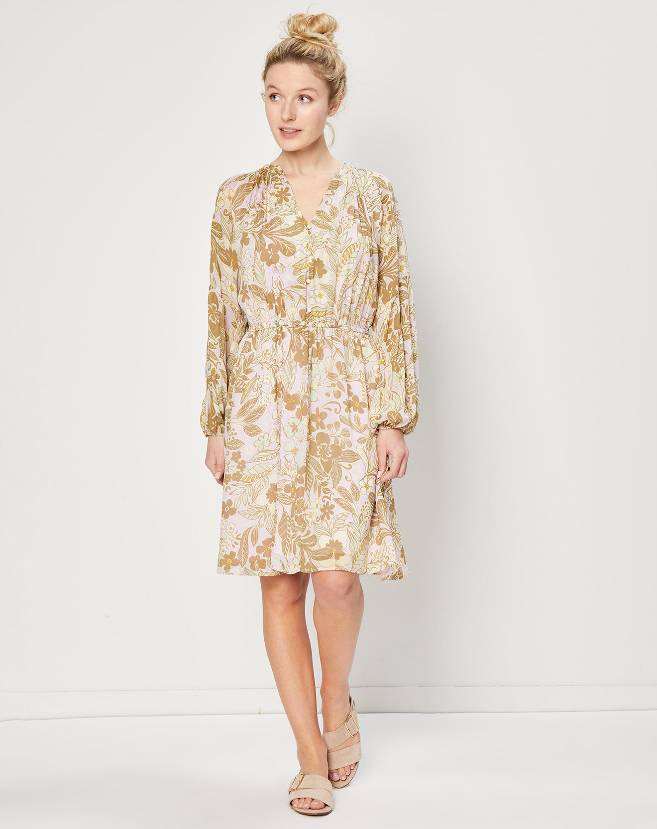 Esprit Robe fluide manches longues à Fleurs beige/écru