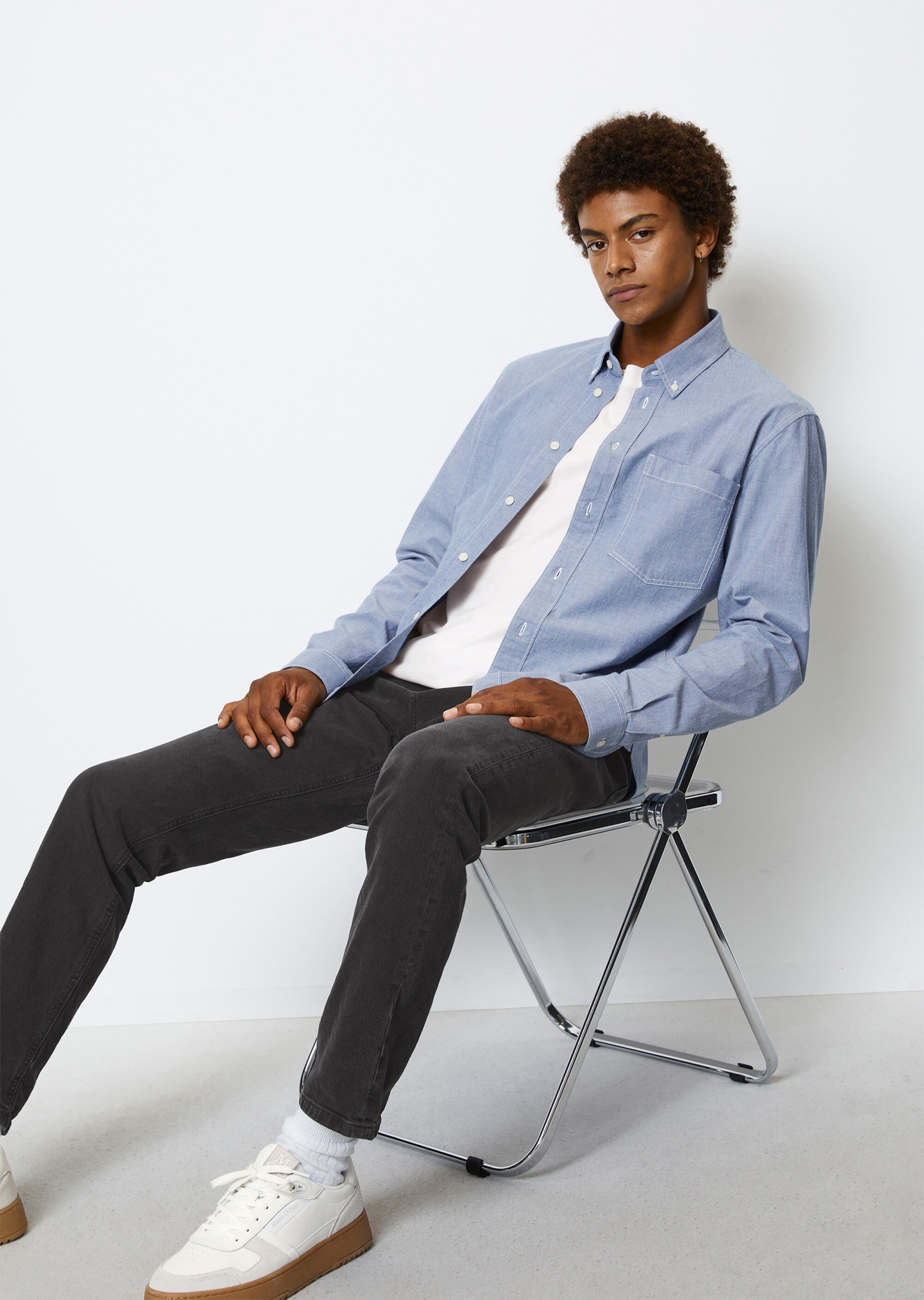 Chambray-Hemd regular mit Button-Down-Kragen