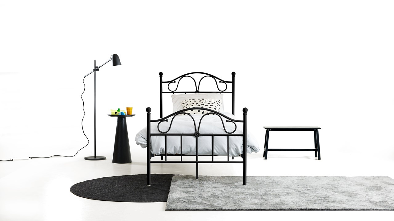 Bed Quincy zwart