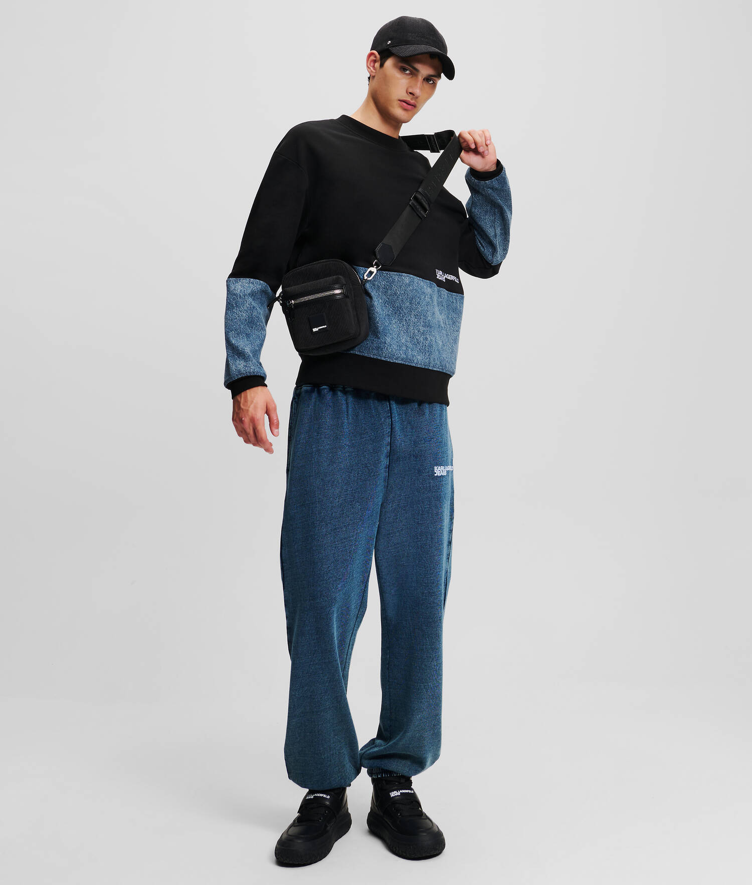SWEAT-SHIRT À EMPIÈCEMENTS EN DENIM KLJ