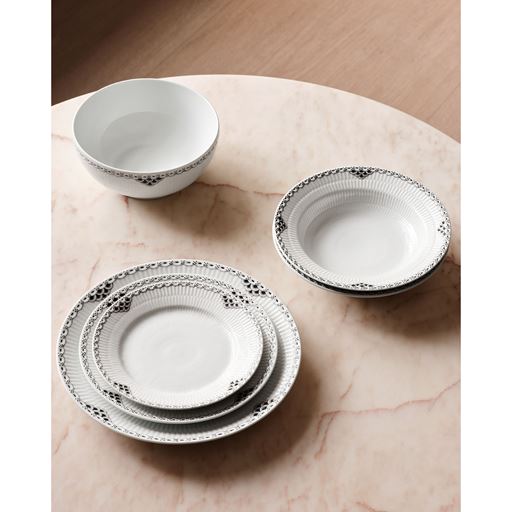 Royal Copenhagen Sort Riflet Blonde Dyb Tallerken, Ø21 cm