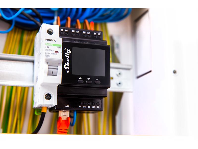 Shelly Pro 4PM LAN und WiFi-DIN-Rail Switch LAN und WLAN 4 Kanäle 16 A Schaltaktor, Bluetooth