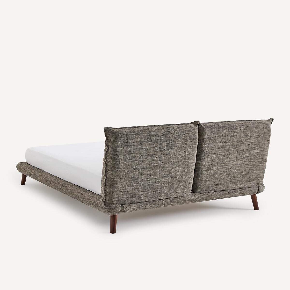 AM.PM<br>Cama, roupa de cama, design Aurore E. Gallina
