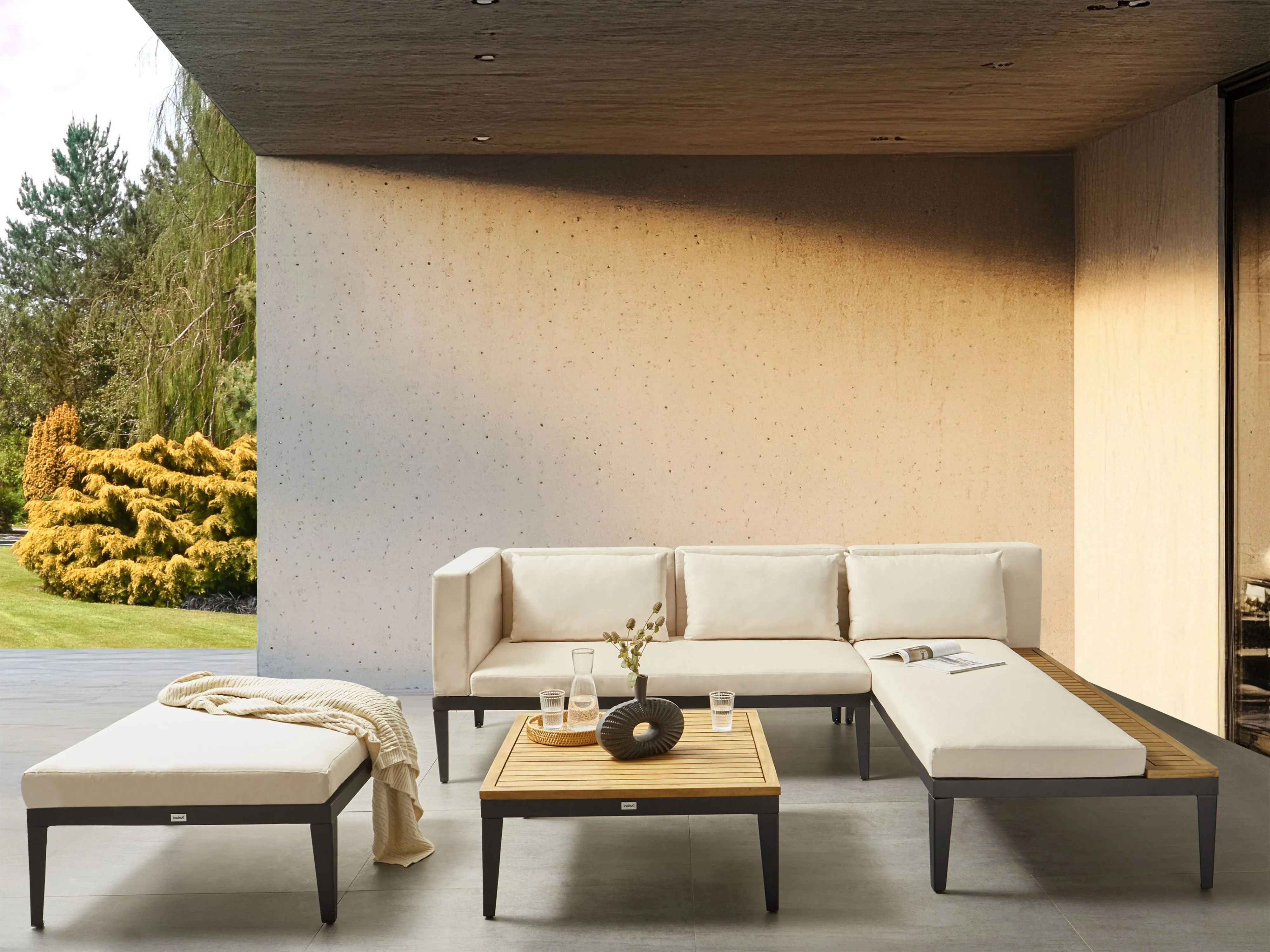 Loungeset met tafel en ottomaan 3-zits BRACCIANO linkszijdig Gecertificeerd acaciahout Lichtbeige