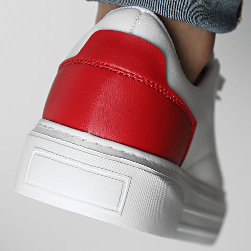 Baskets Détails Rouge 2343 Blanc