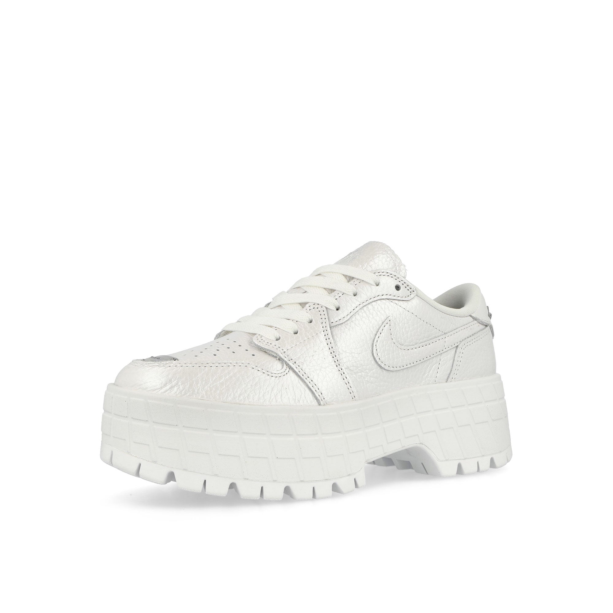 Jordan<br>W Air Jordan 1 Brooklyn Low