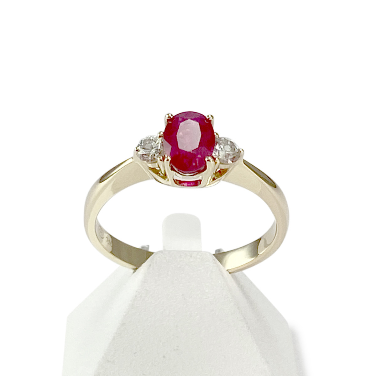 Bague d'occasion or 750 jaune diamants rubis