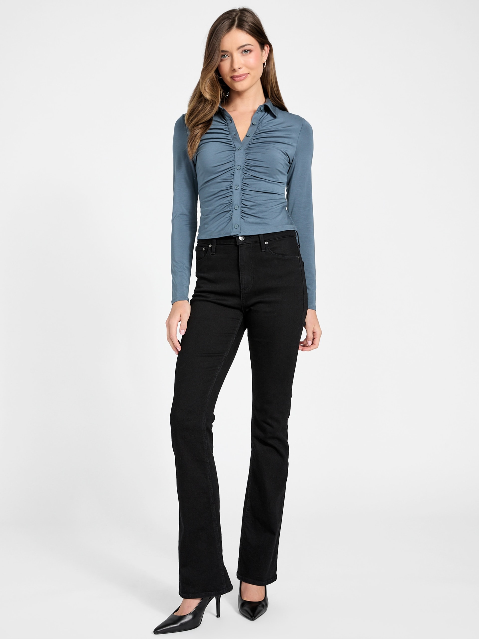blusa com decote em V