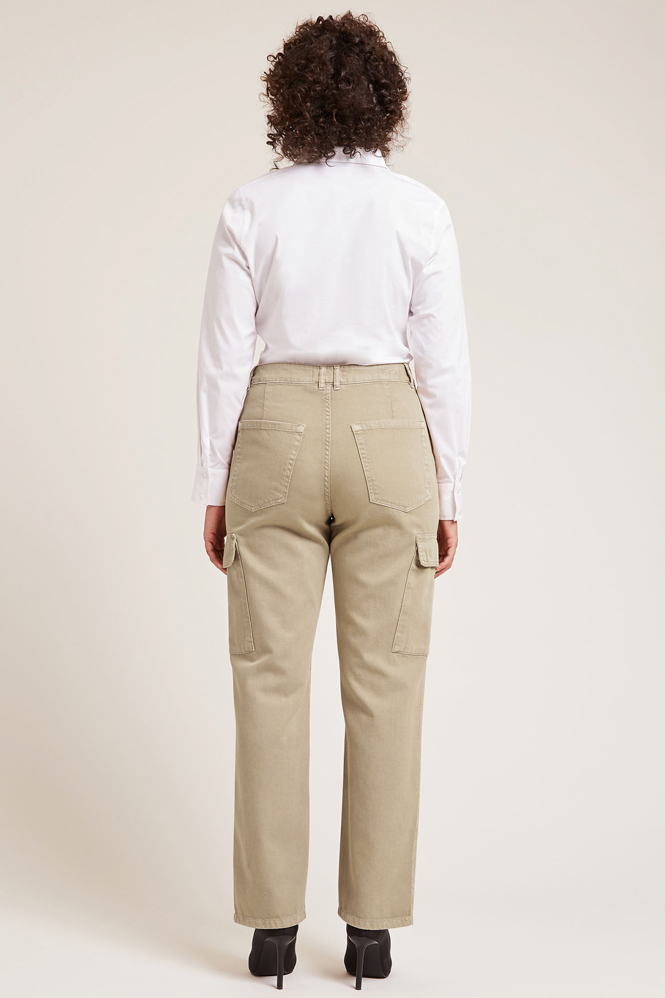 calça cargo reta