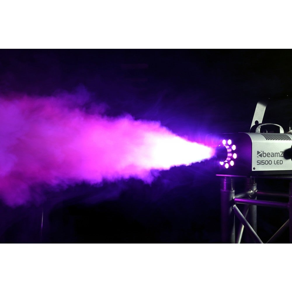 BeamZ S1500LED rookmachine met RGB LED-verlichting