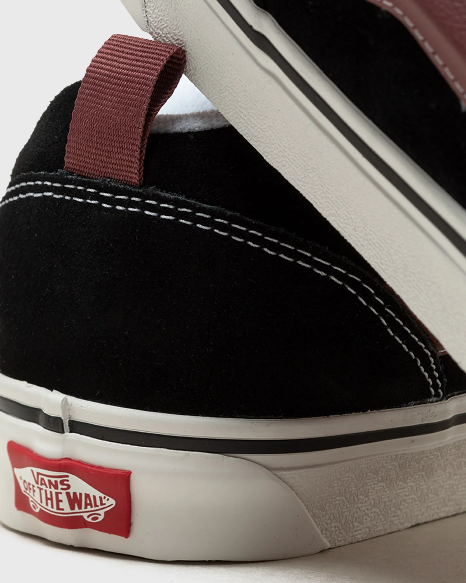 Vans Knu Skool