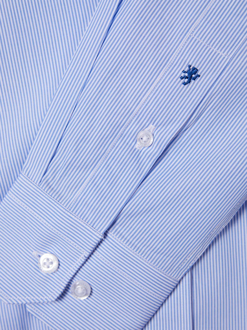 Camisa de riscas slim fit em popelina