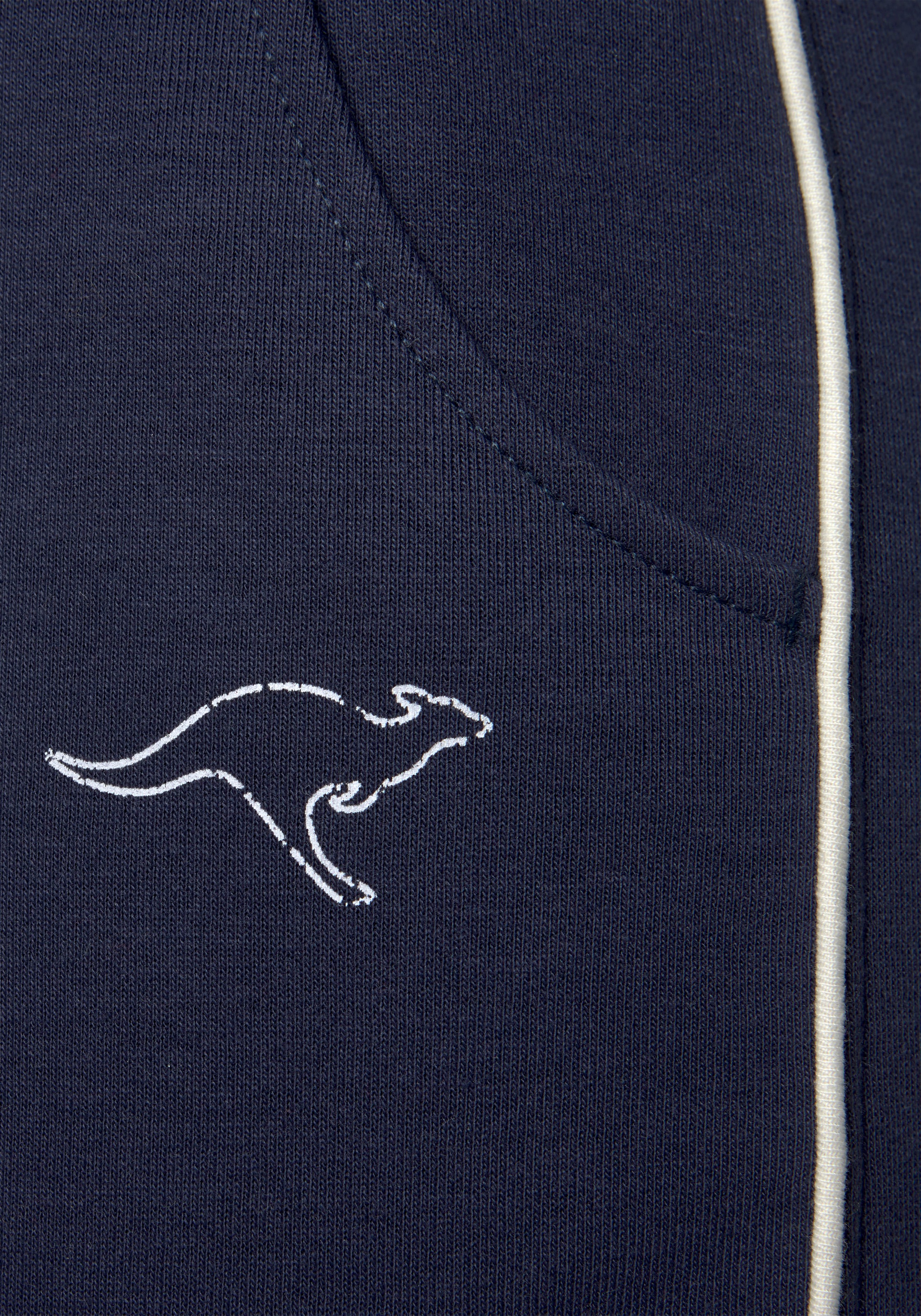 KangaROOS Bermudas  mit schmalem Piping an der Seite