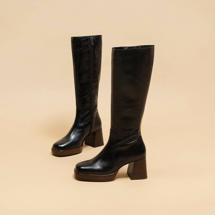 Bottes à plateformes  en cuir vieilli noir