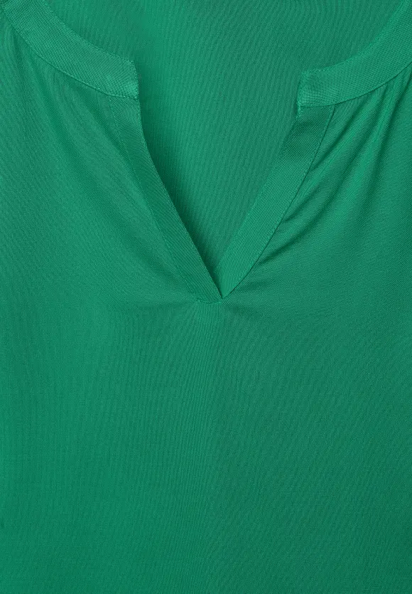 Viskosebluse - fresh spring green