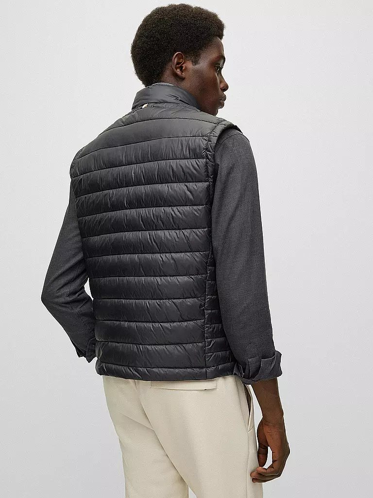 BOSS Steppgilet  schwarz