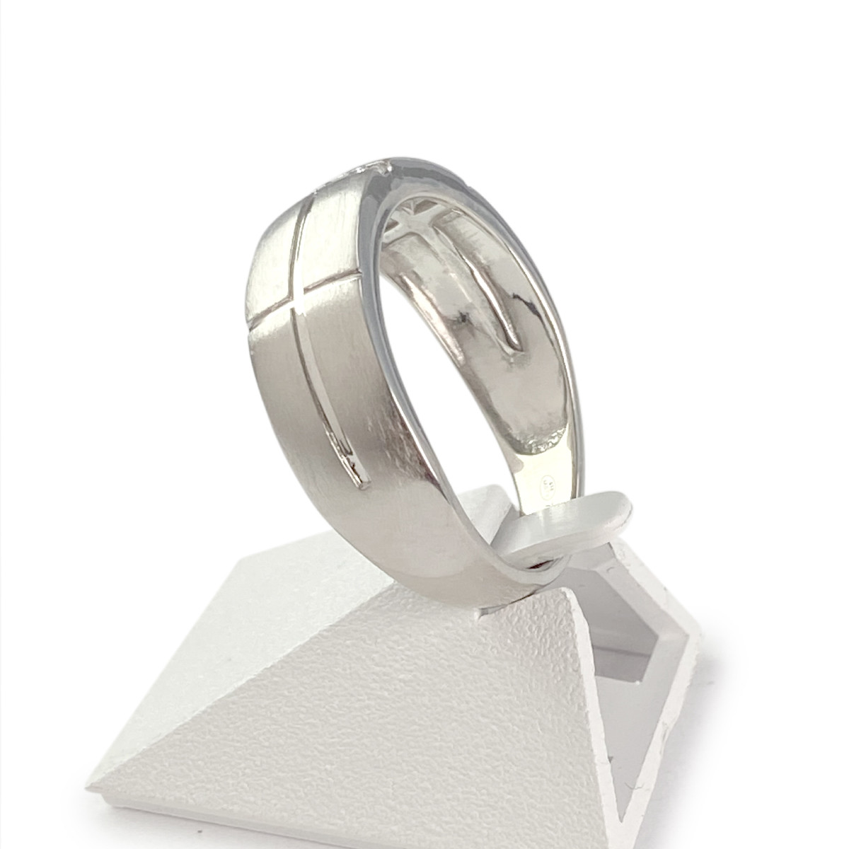 Chevaliere d'occasion or 750 blanc diamant
