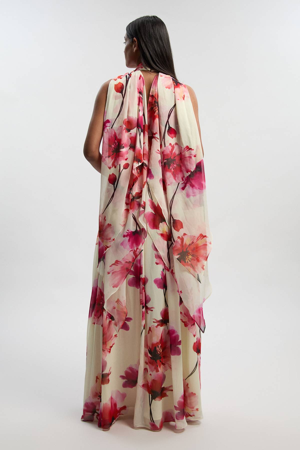 KarenMillen Robe Longue en Georgette Tissée à Imprimé Floral et Devant Croisé Plissé