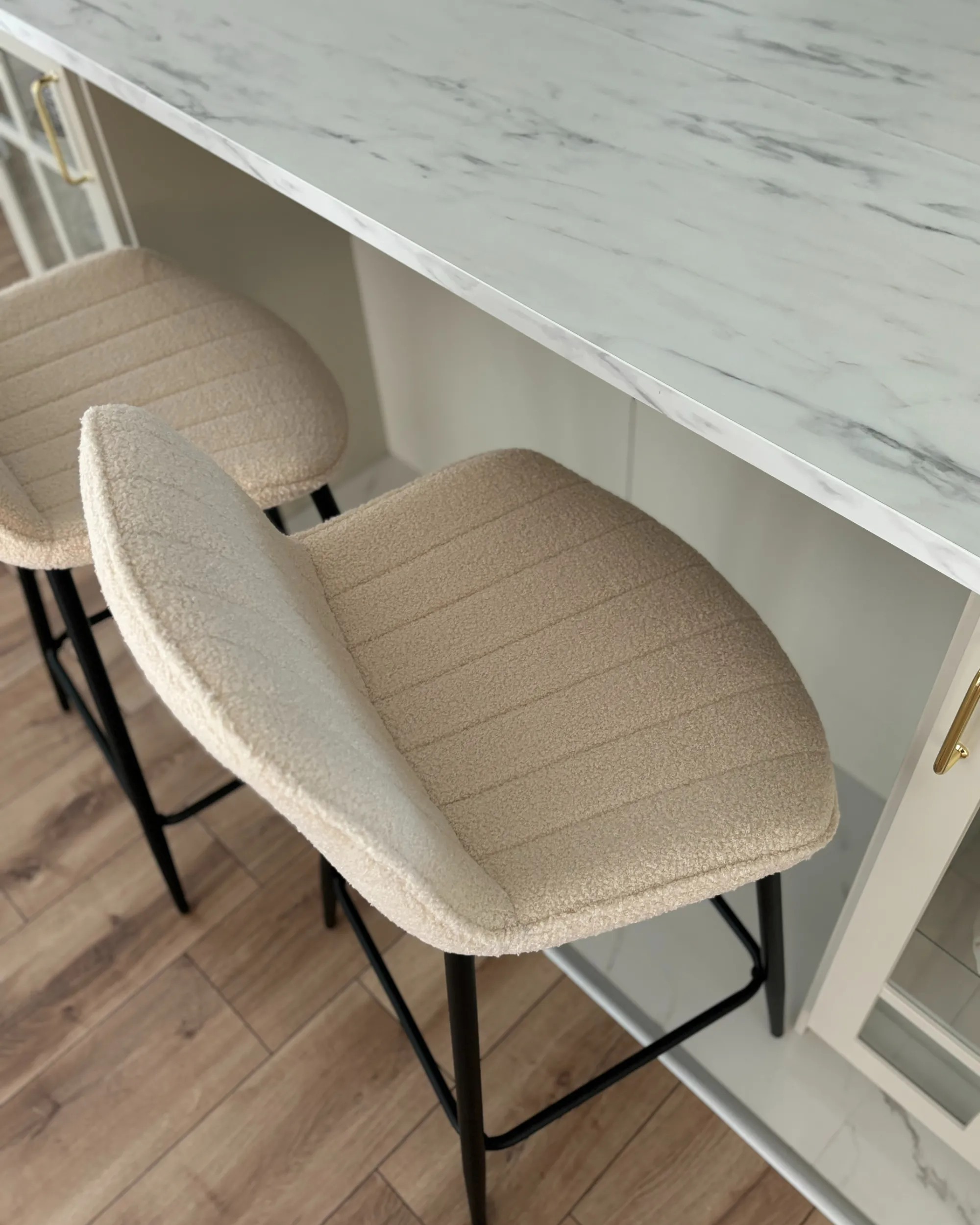 Set van 2 barstoelen DUBROVNIK Bouclé Lichtbeige