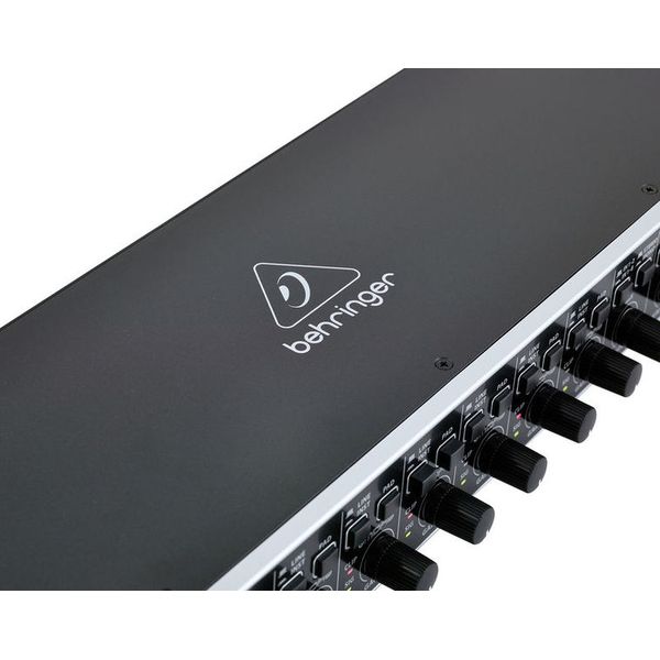 Behringer UMC1820