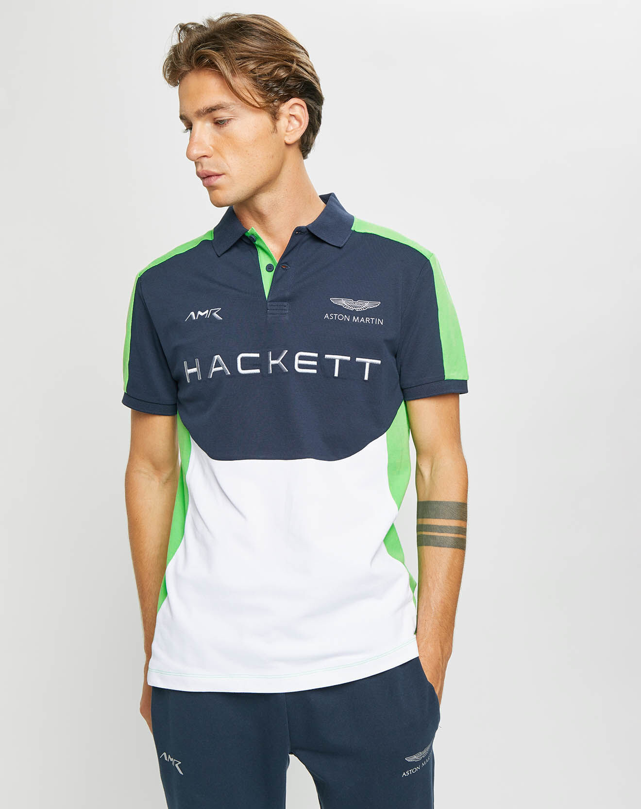 Hackett London Polo Droit Multi Patch Aston Martin Racing bleu/blanc/vert fluo