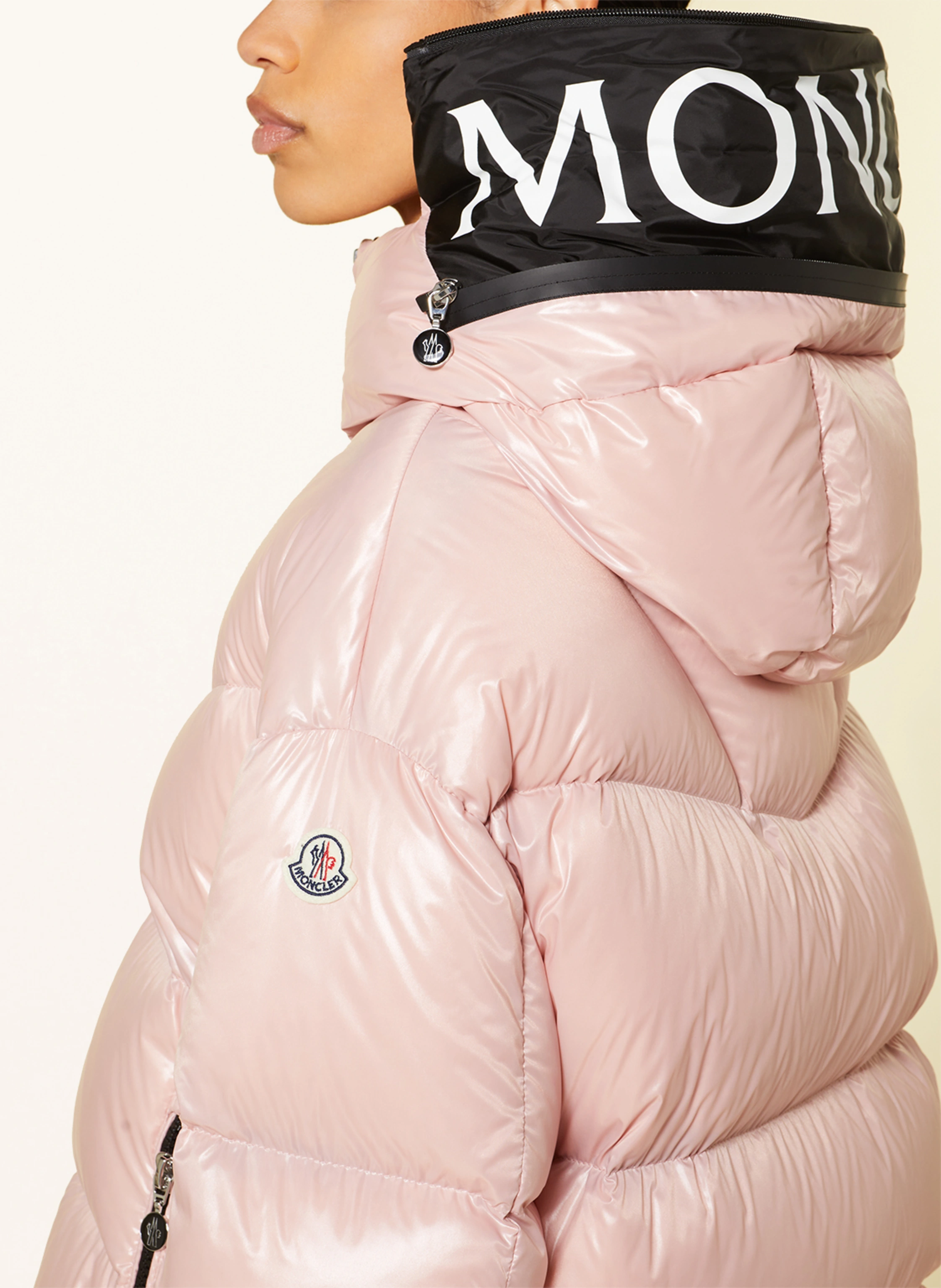 MONCLER Daunenjacke HUPPE