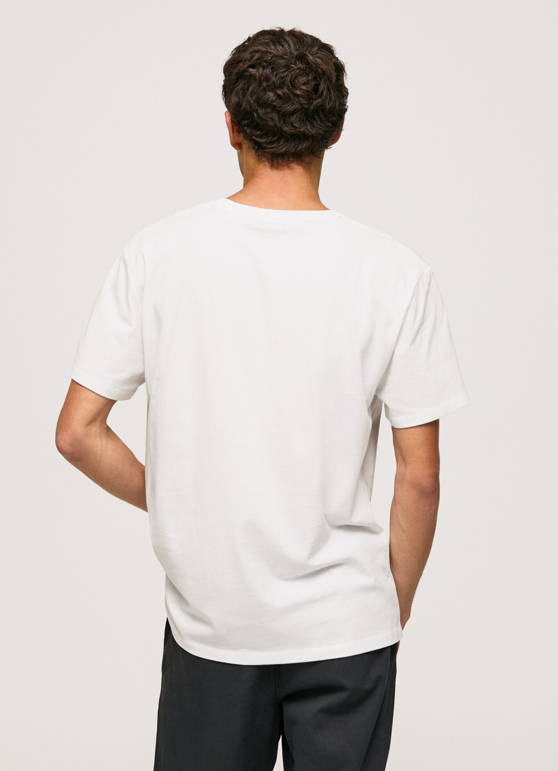 CAMISETA COM ESTAMPA FOTOGRÁFICA - branca