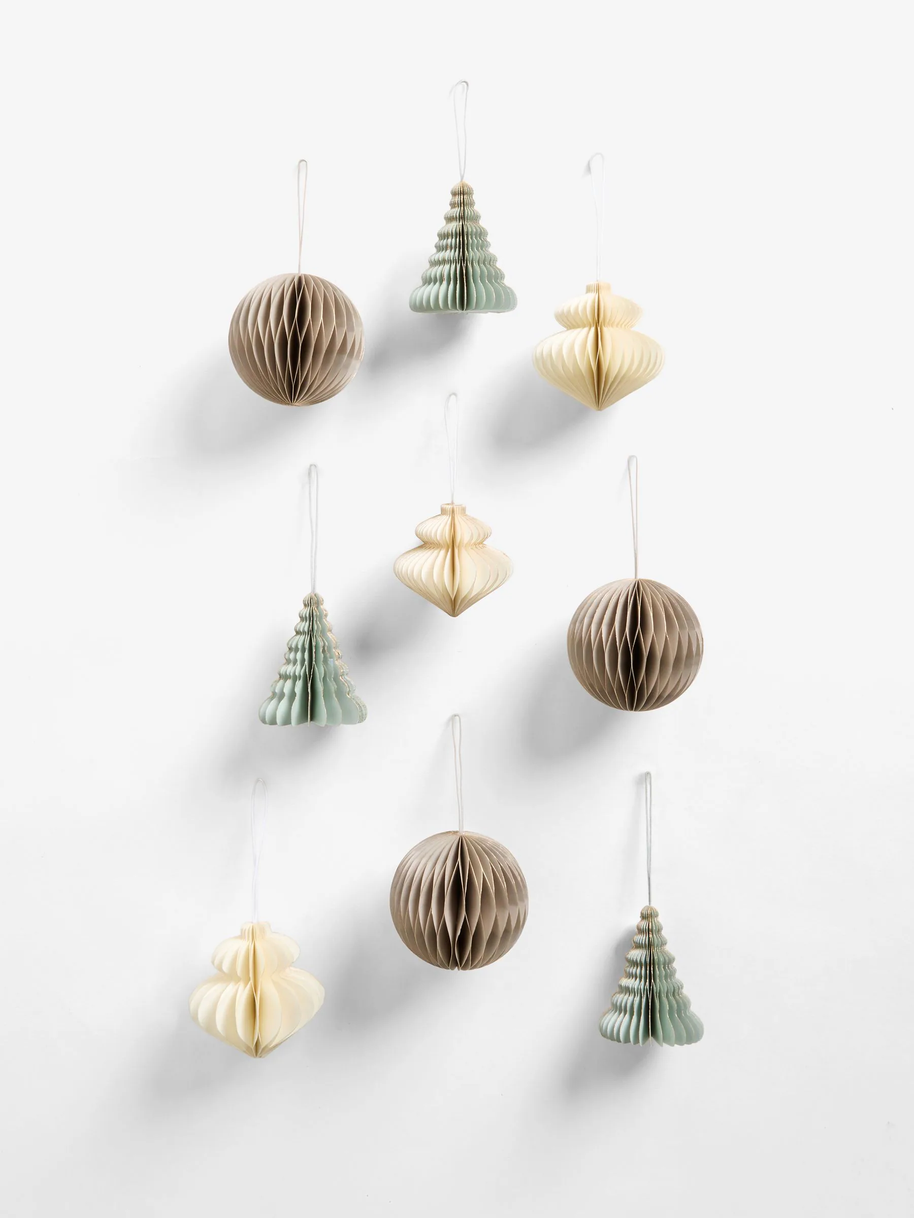 10 set Scandi papieren kerstballen