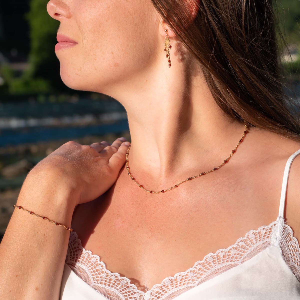 Boucles d'oreilles Bianca en pierres Grenat