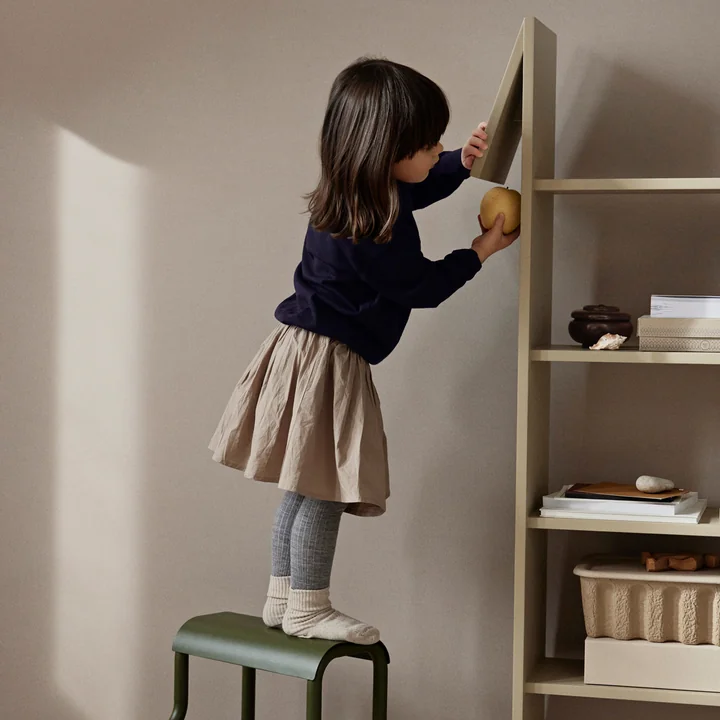Ferm Living - Giraffe Bücherregal, cashmere