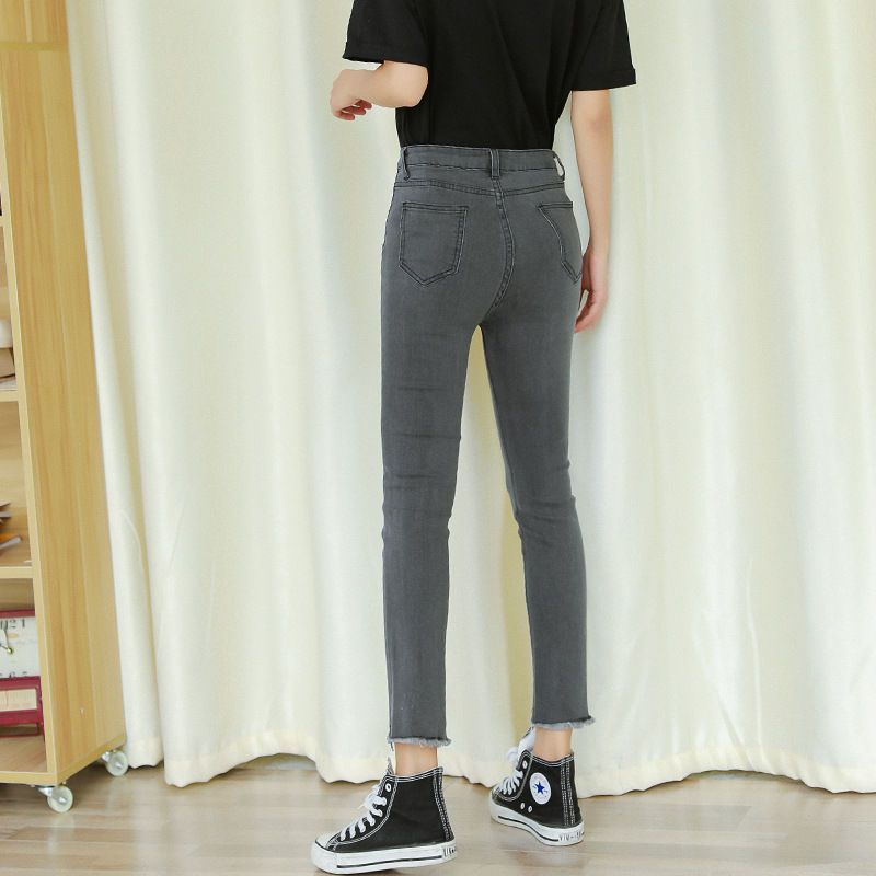 Denimot - Cropped Jeans