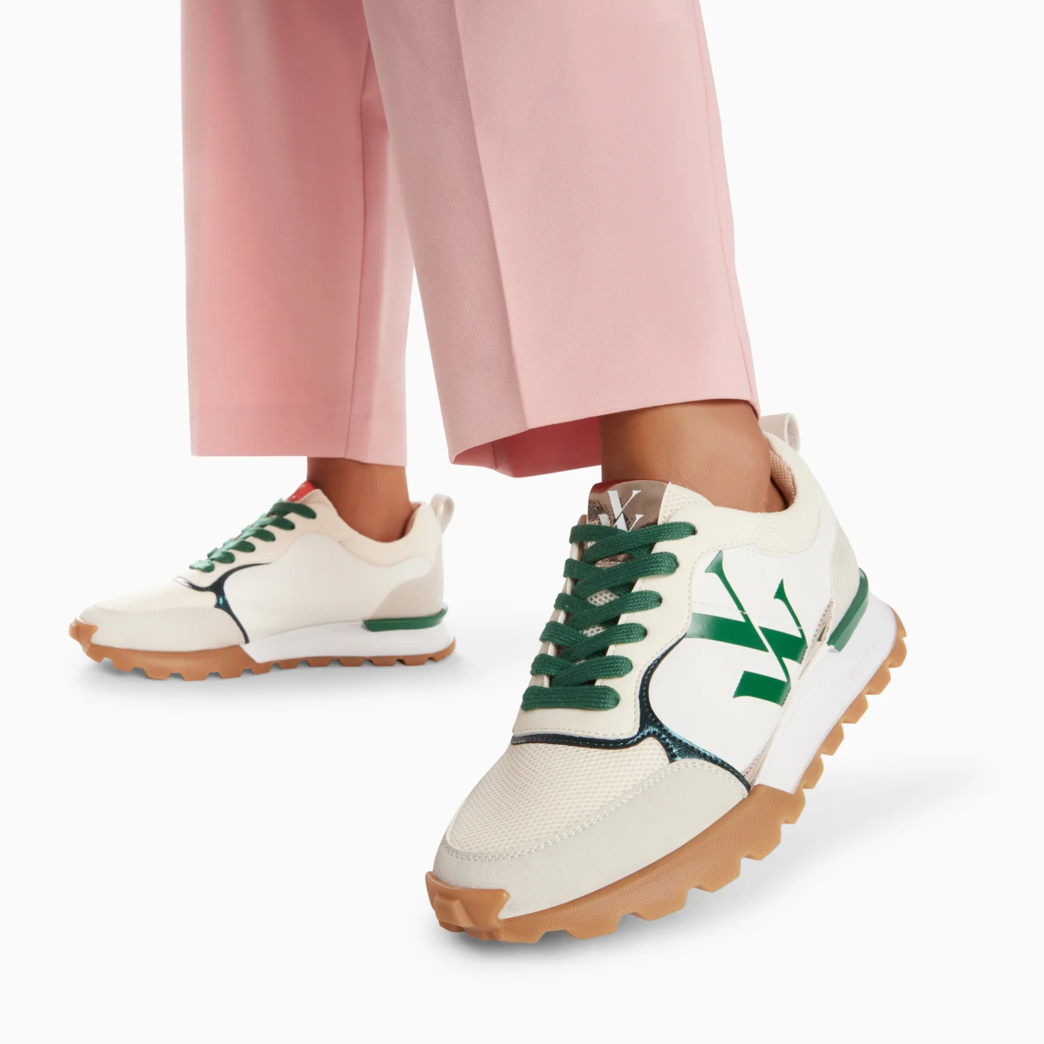Sneakers-Baskets monogramme Ombeline vertes à semelle running