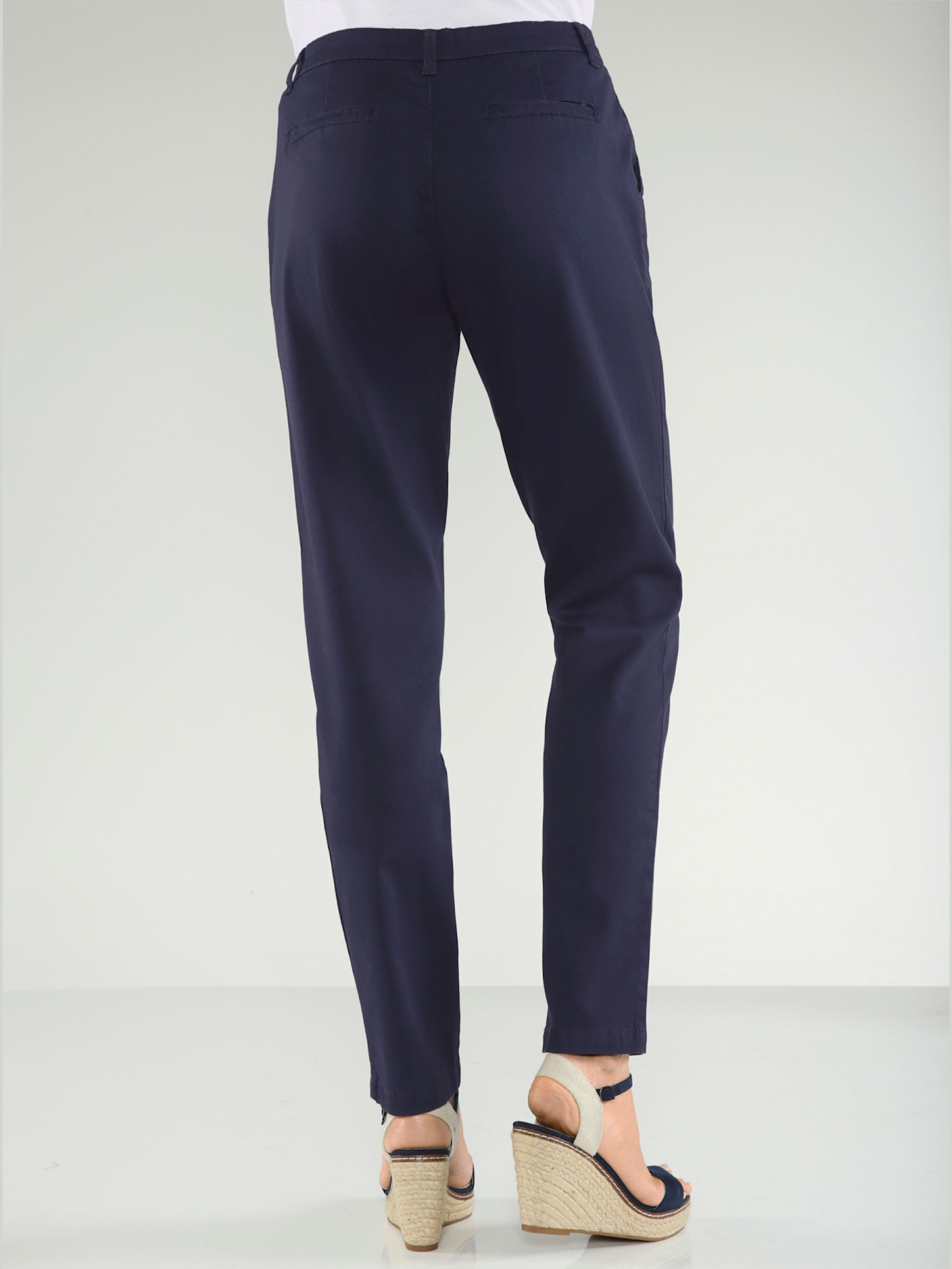 Pantalon chino femme en coton extensible